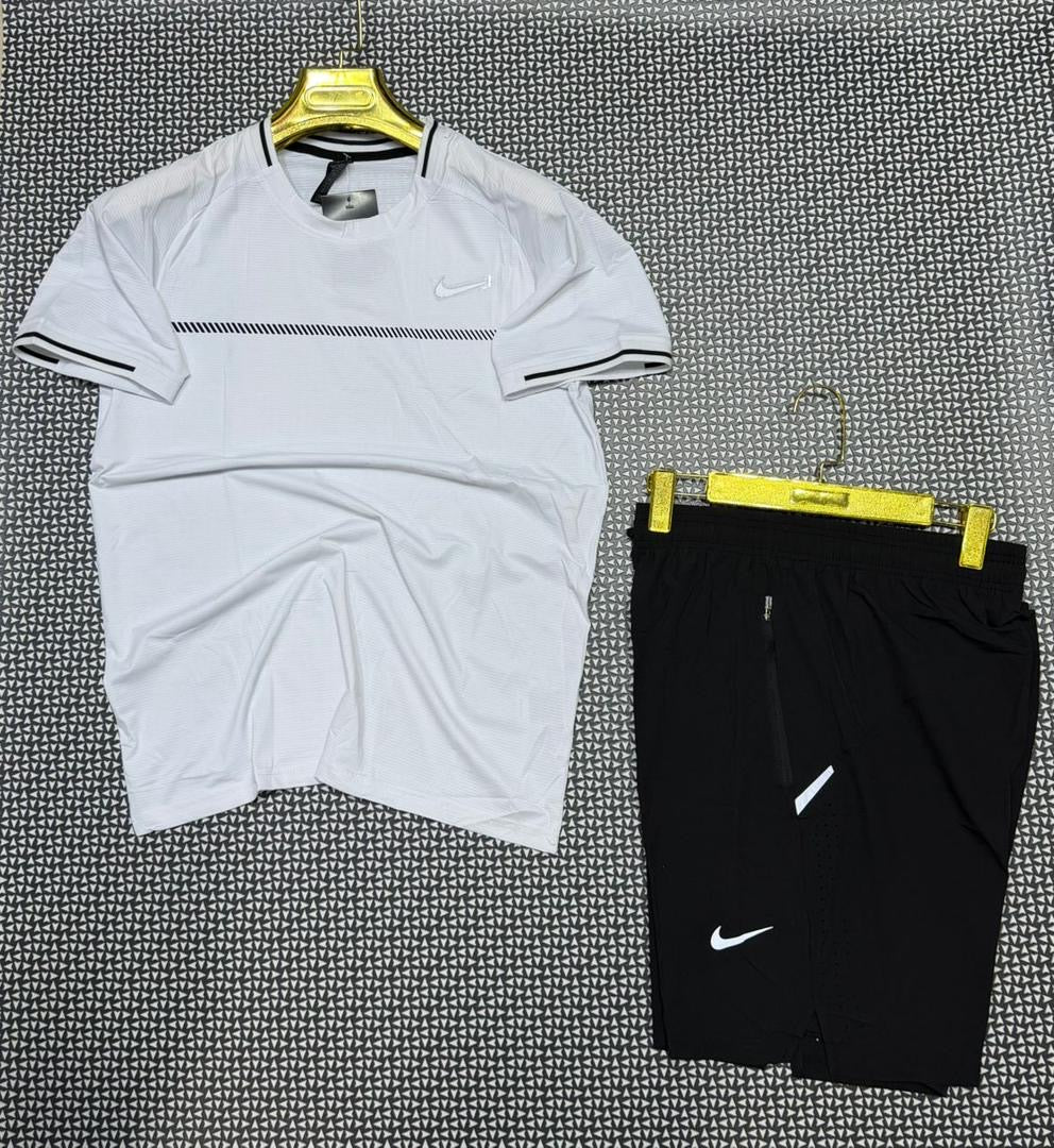 Ensemble short