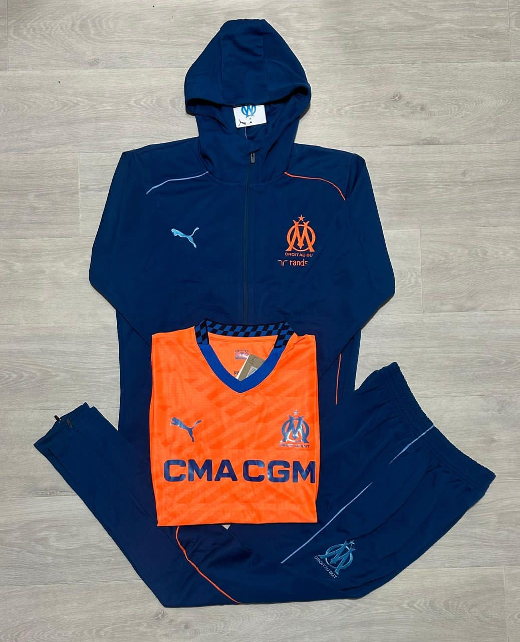 Blouson avec capuche