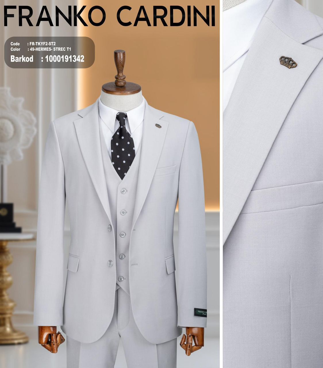 Ensemble costume