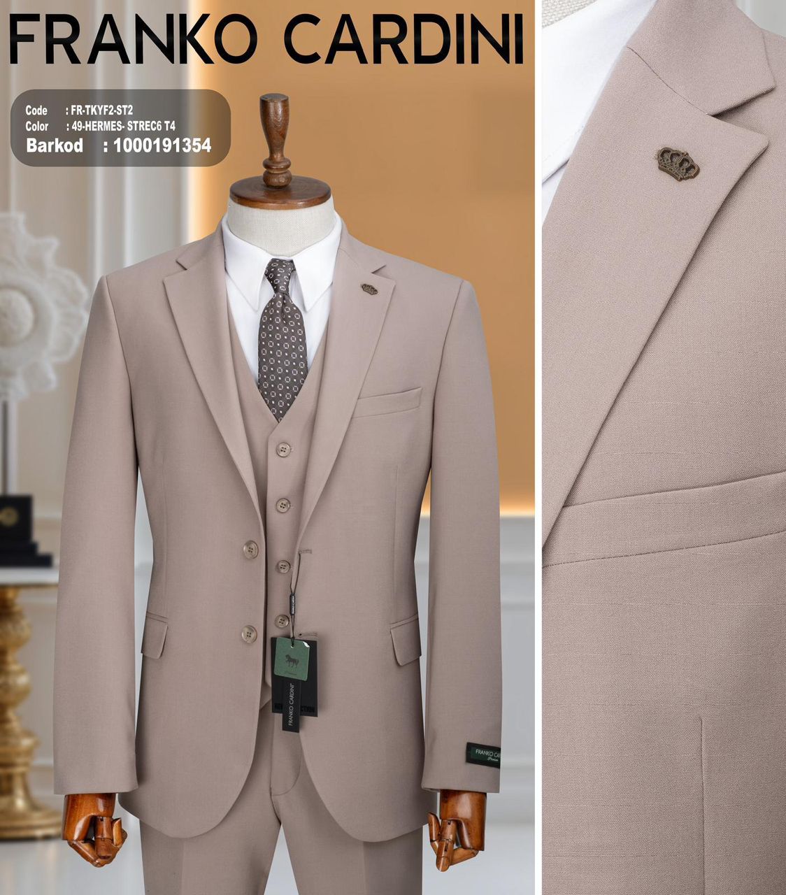 Ensemble costume
