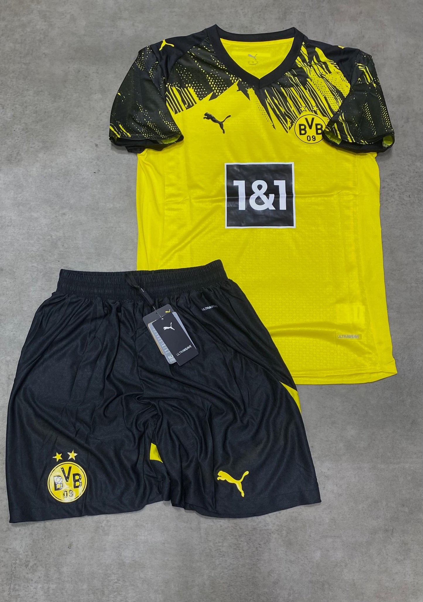 Ensemble short et maillot authentique