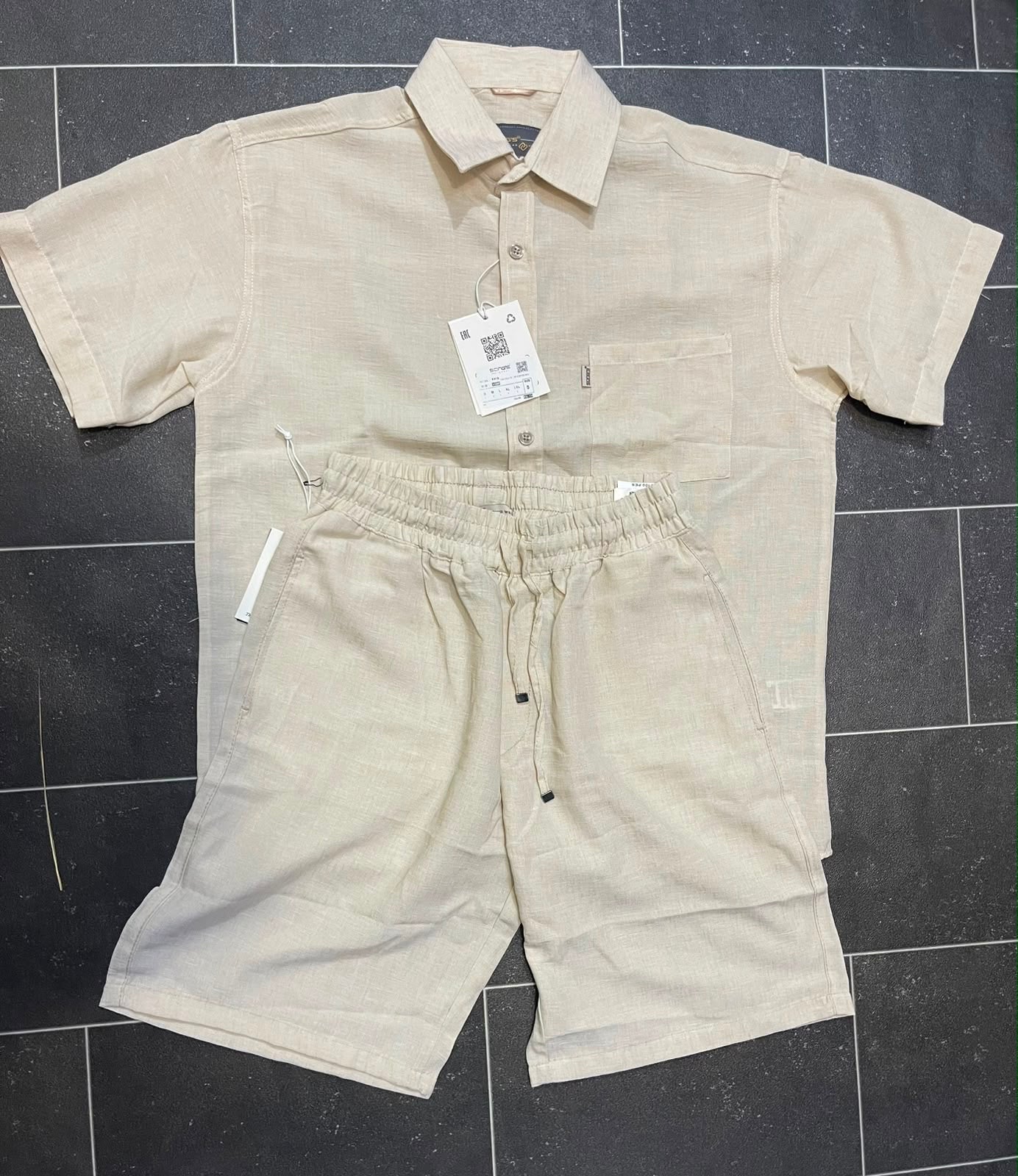 Ensemble short en Lin