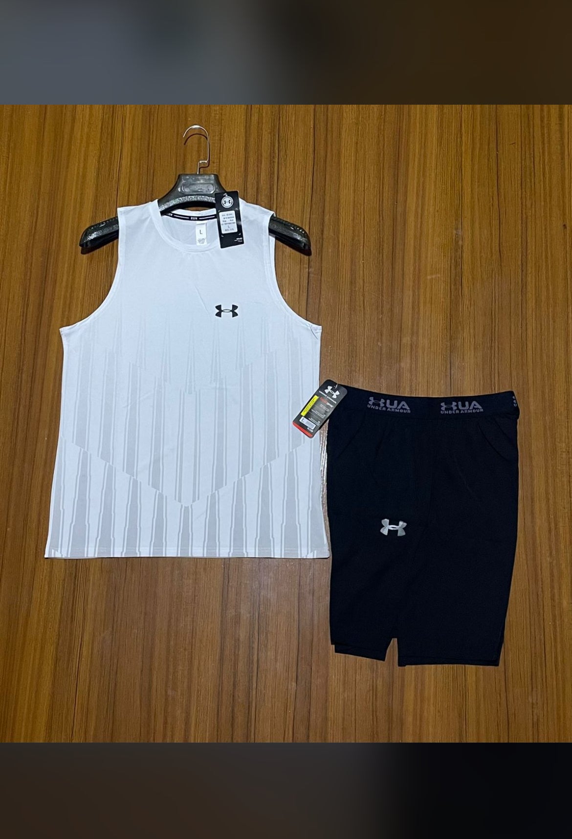 Ensemble short avec débardeur de marque