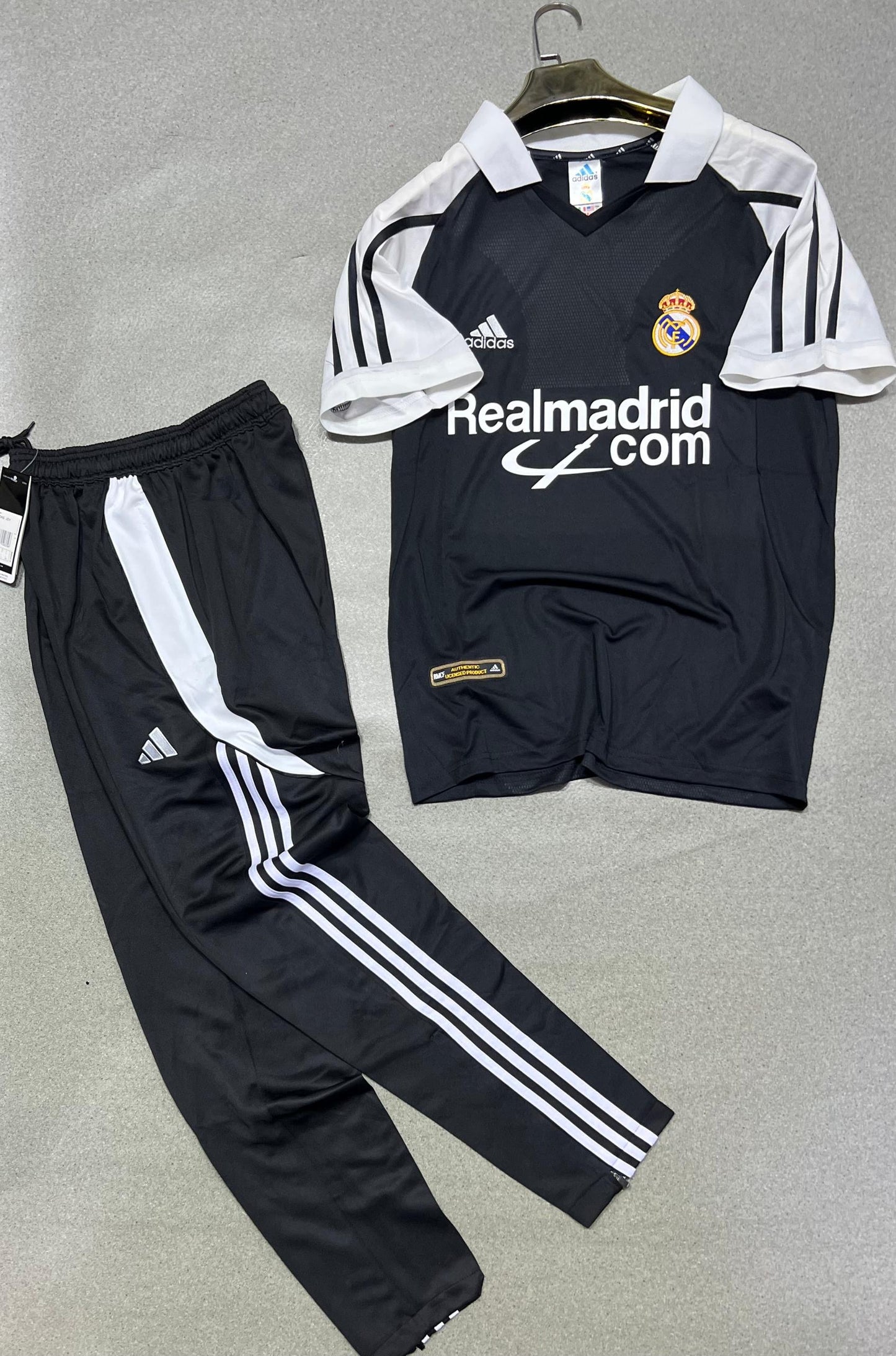 Ensemble pantalon avec maillot