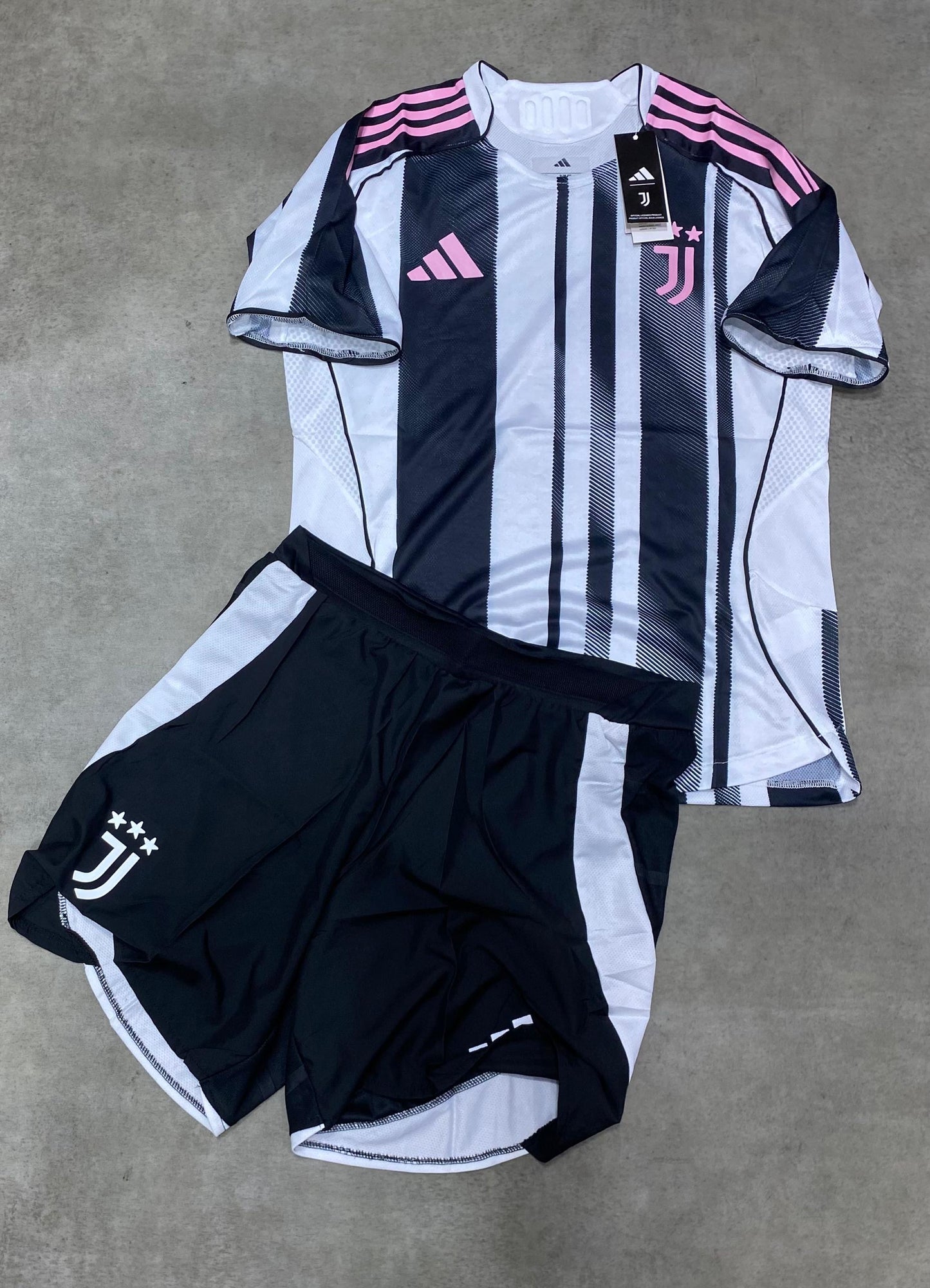 Ensemble short et maillot authentique
