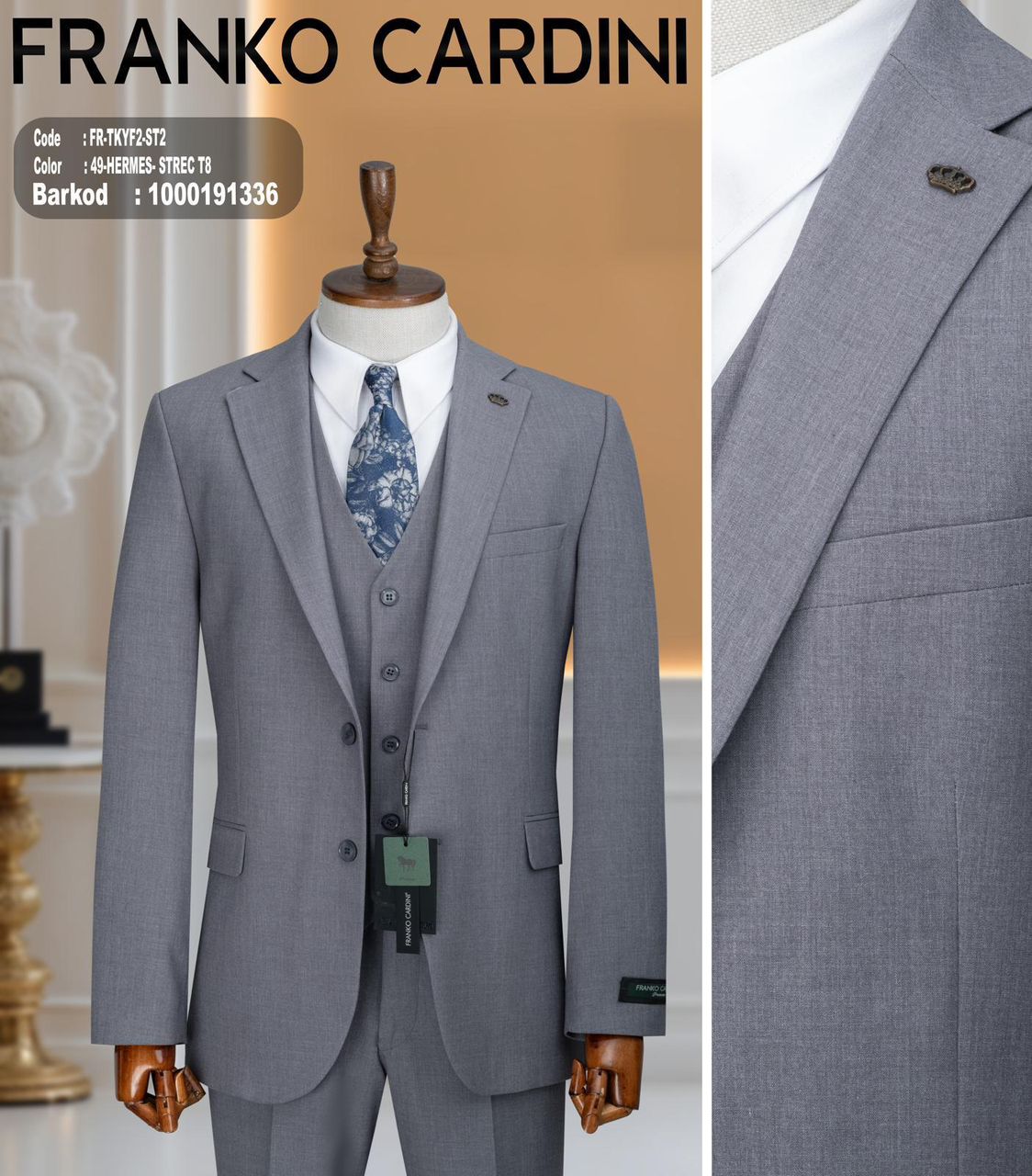 Ensemble costume