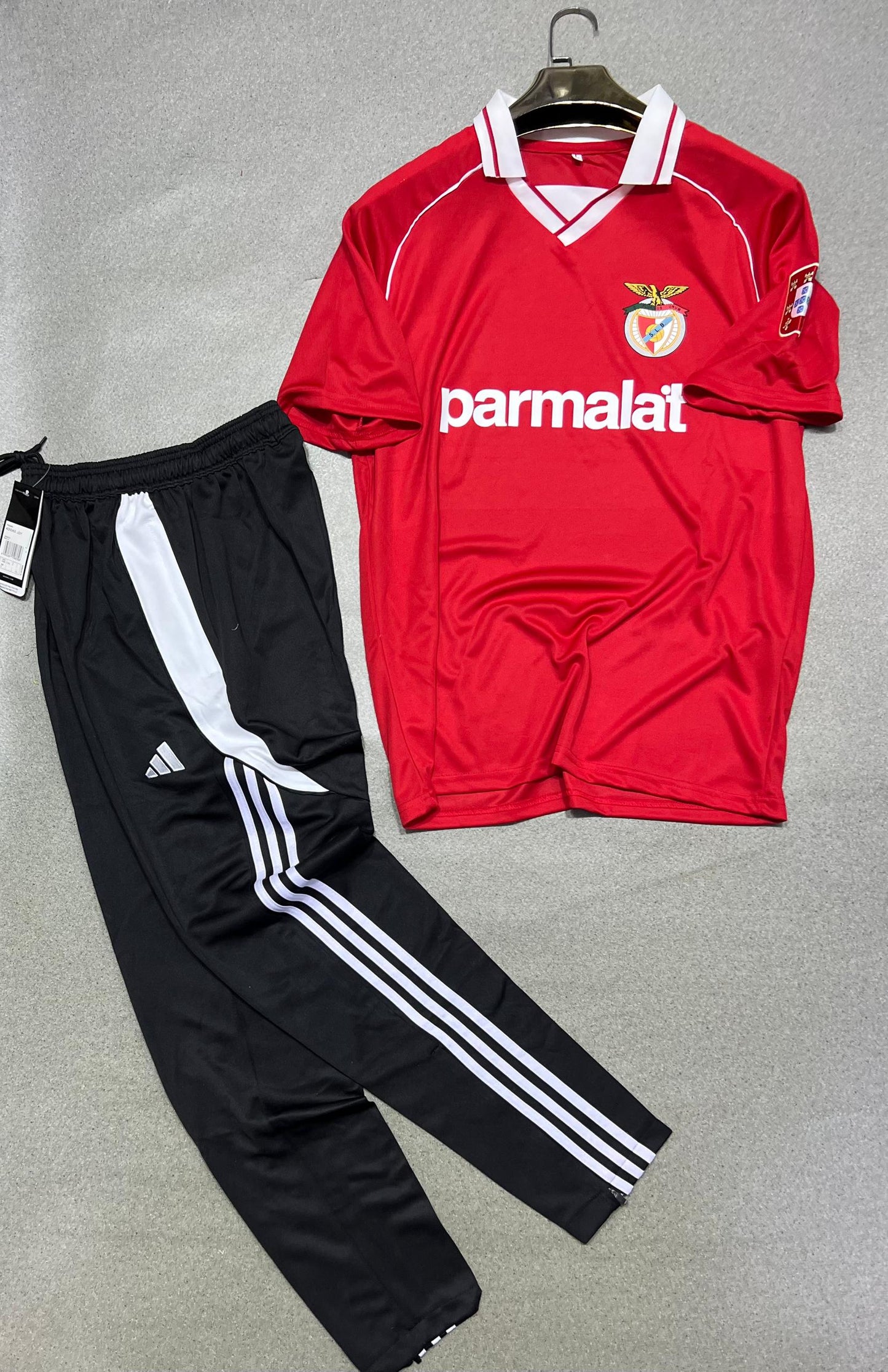 Ensemble pantalon avec maillot
