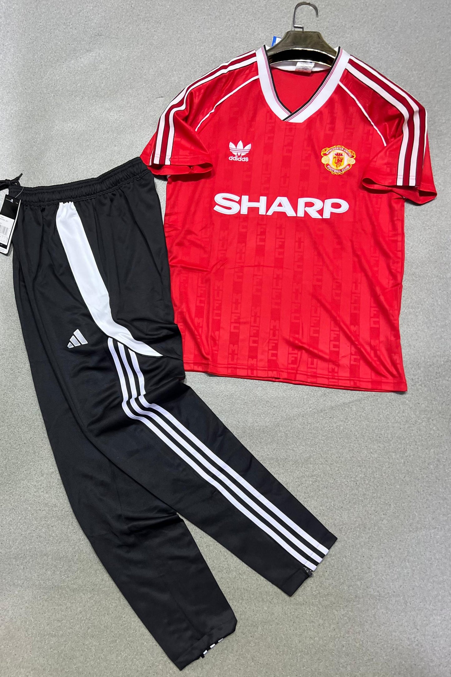 Ensemble pantalon avec maillot