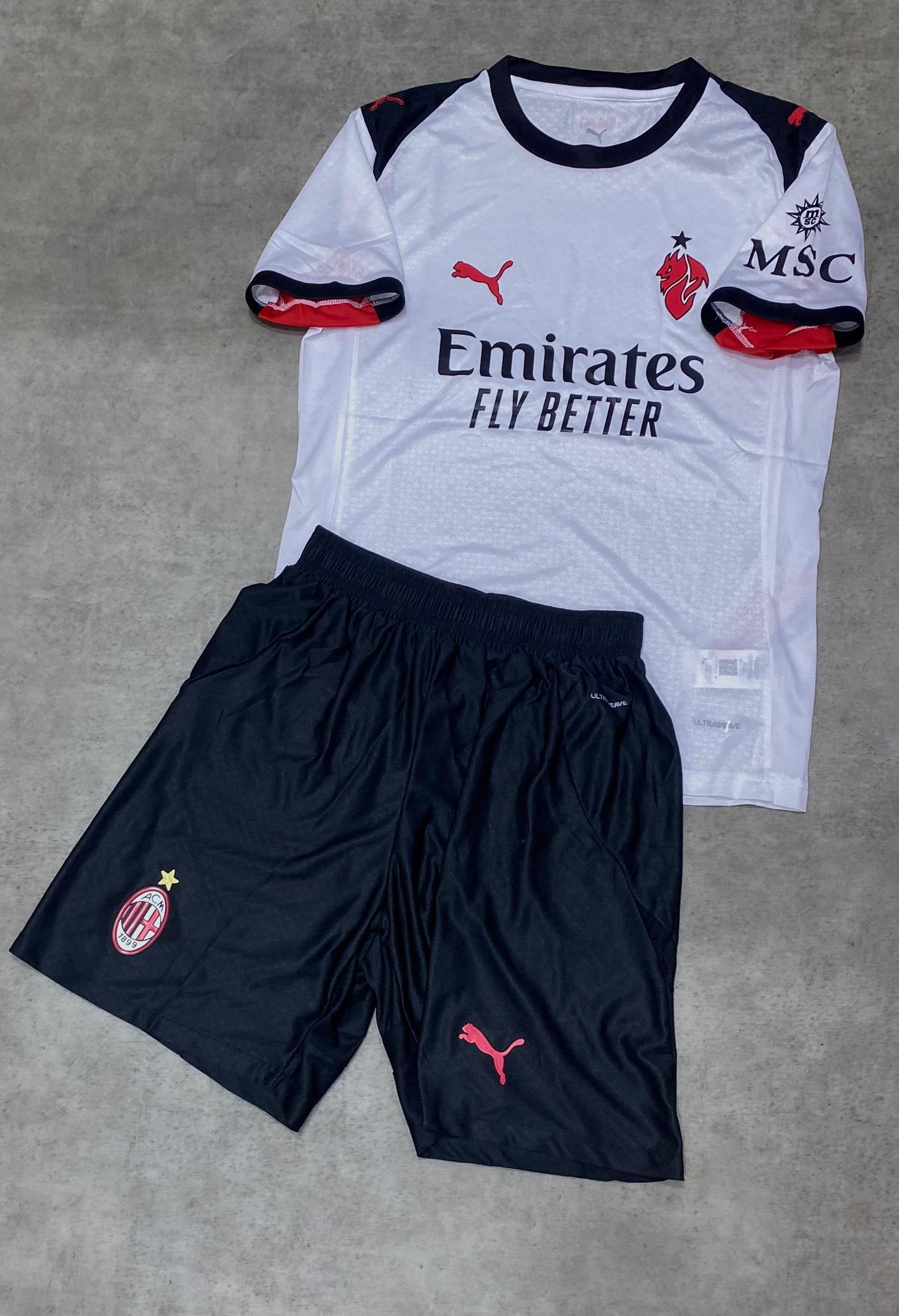 Ensemble short et maillot authentique
