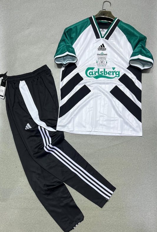 Ensemble pantalon avec maillot